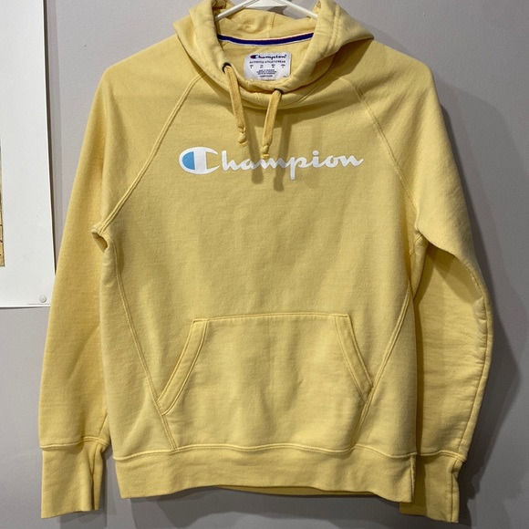 Champion Tops - 50 % OFF Champion Hoodie Butter/Pale Yellow white and blue logo
